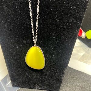 Elegant Yellow Pendant Necklace